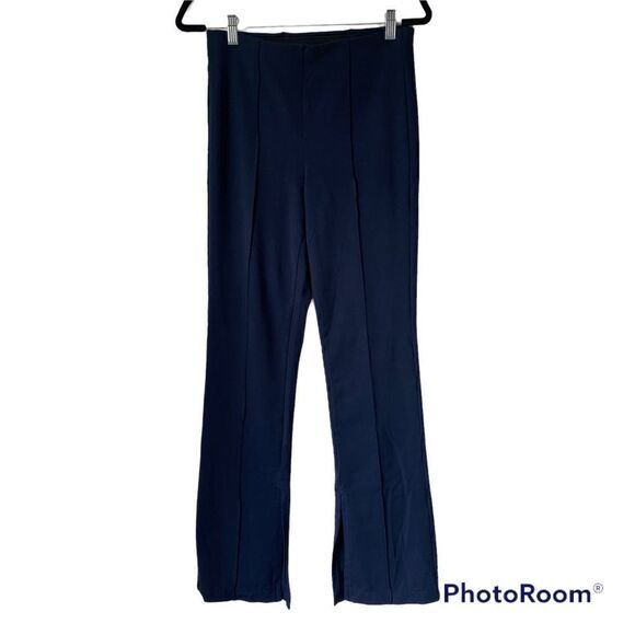 Athleta high waisted flared leggings - Picture 2 of 16